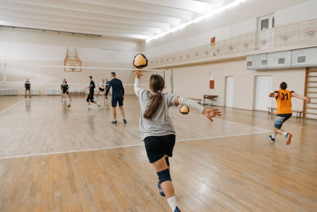 Korfbal, volleybal en zaalsport in Roermond